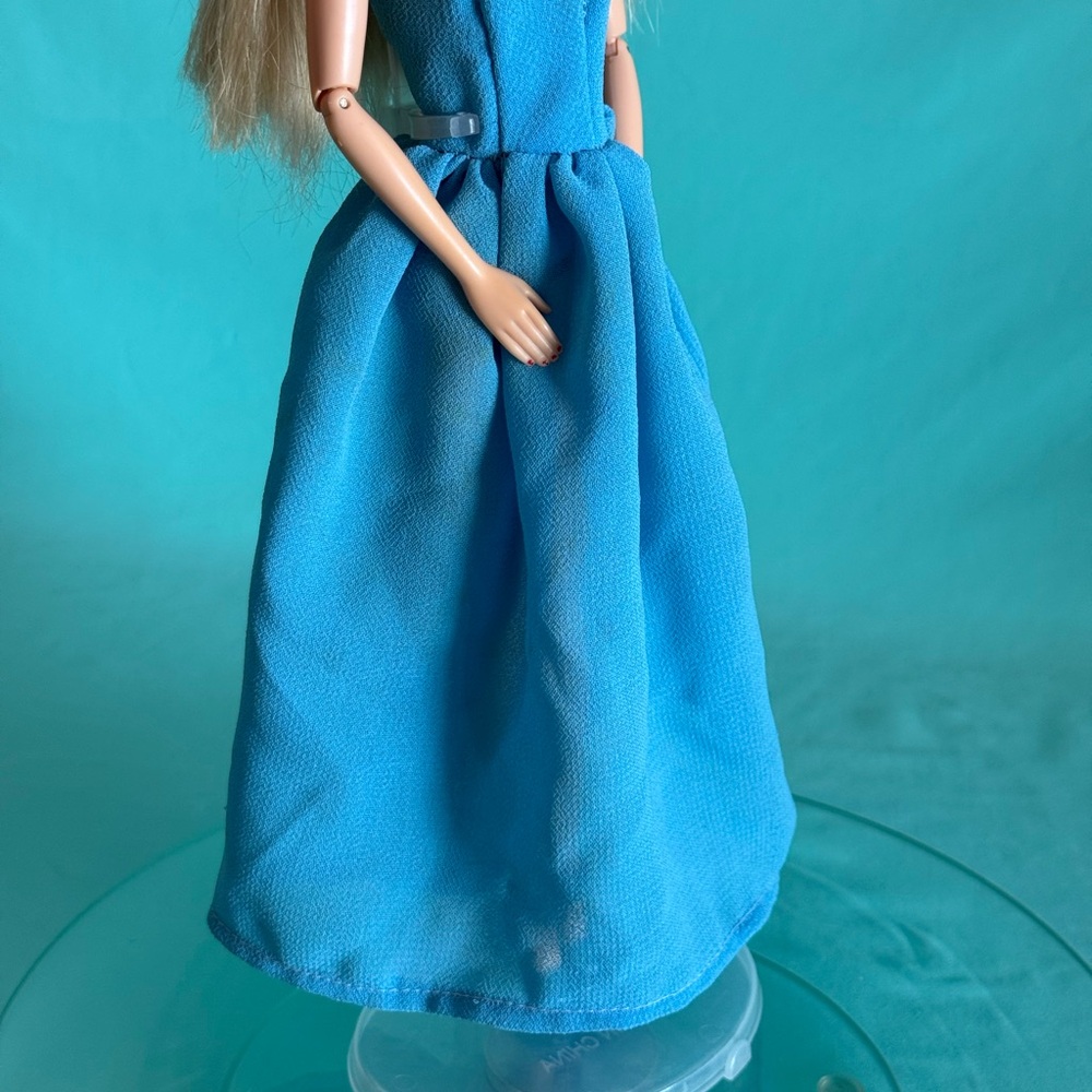 Generation girl Barbie 1998 - Picture 7 of 14